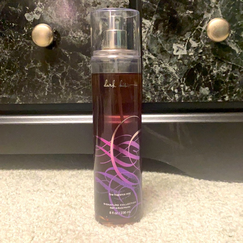 Bath and body work 8oz spray.